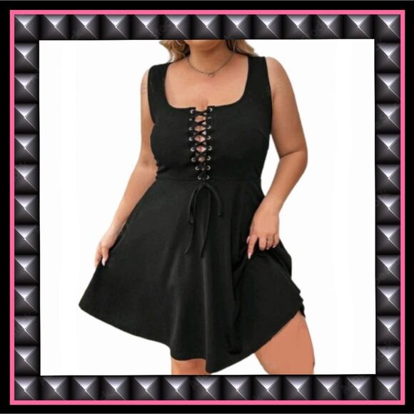 MIDNITE BLACK ☆ LACE-UP FRONT ☆ SKATER DRESS ☆ 5x ☆ NWT - Picture 1 of 8